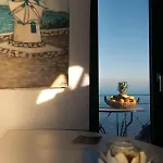 Potamitis Windmills & - Unique With Scenic Views, By Zantewize Aparthotel