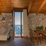 Potamitis Windmills & - Unique With Scenic Views, By Zantewize 3* Korithion