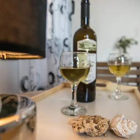 Potamitis Windmills & - Unique With Scenic Views, By Zantewize Aparthotel Koríthion