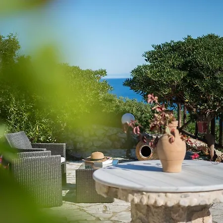 מלון דירות Potamitis Windmills & - Unique With Scenic Views, By Zantewize Koríthion